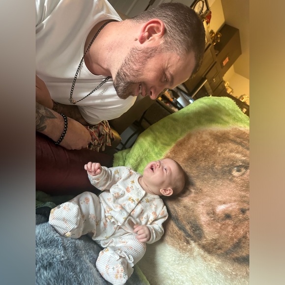 Meet your Posher, Shannon - Picture 3 of 10